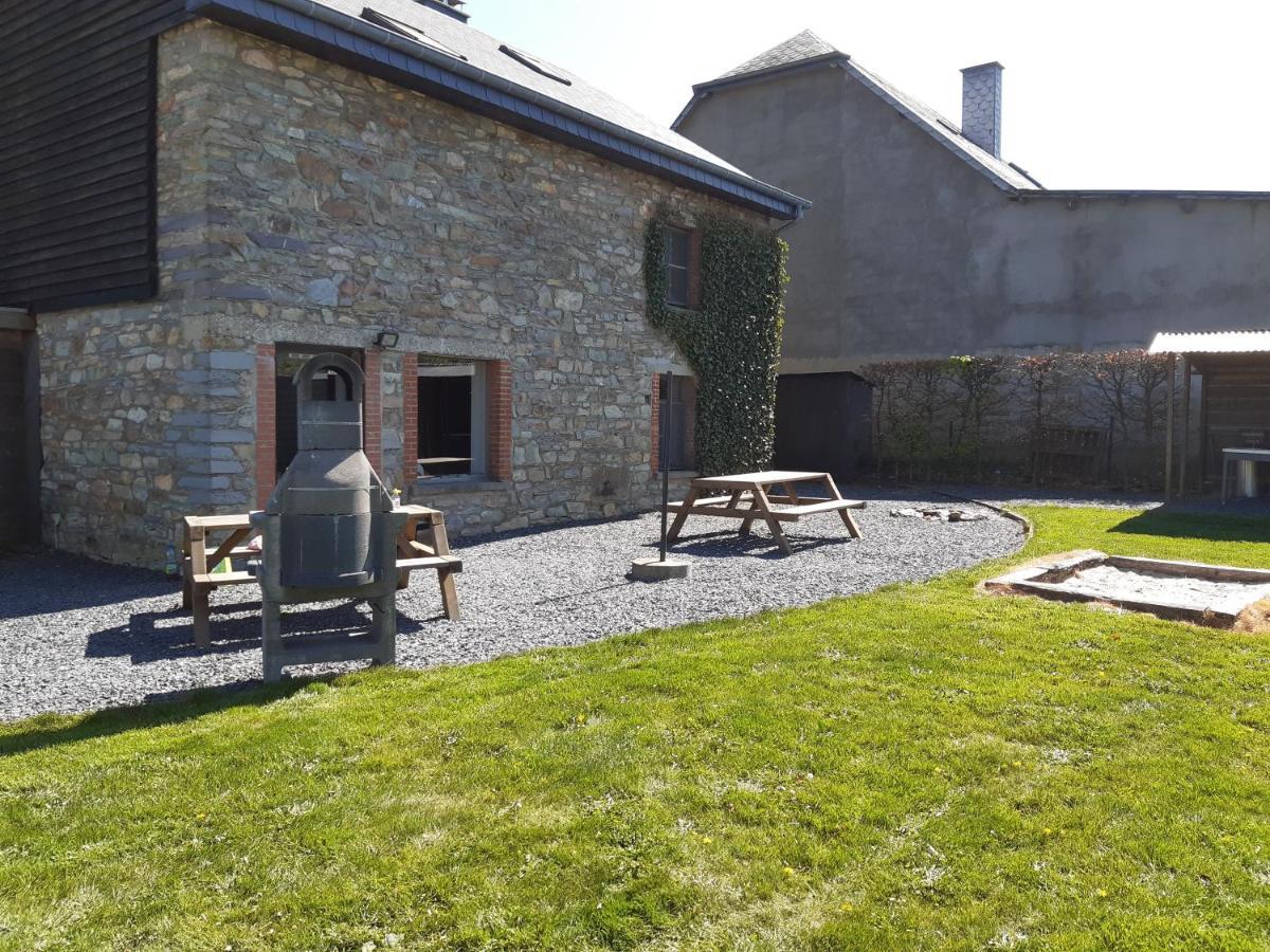 Villa Les 12 Bois Du Cerf Tailles Exterior foto