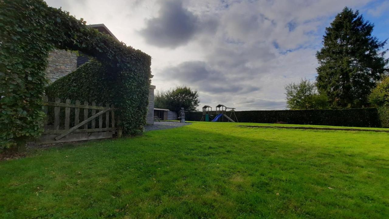 Villa Les 12 Bois Du Cerf Tailles Exterior foto